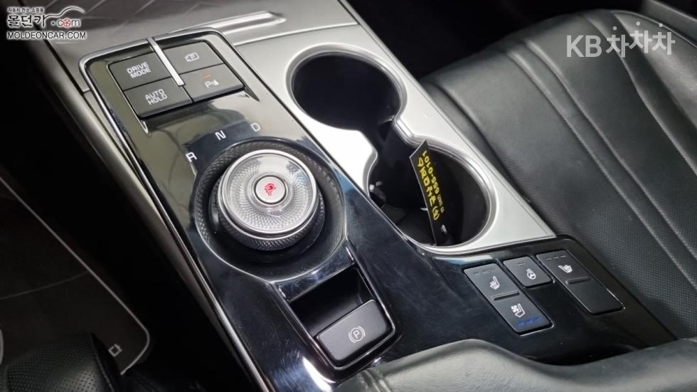 Kia K8 — miniaturë 14