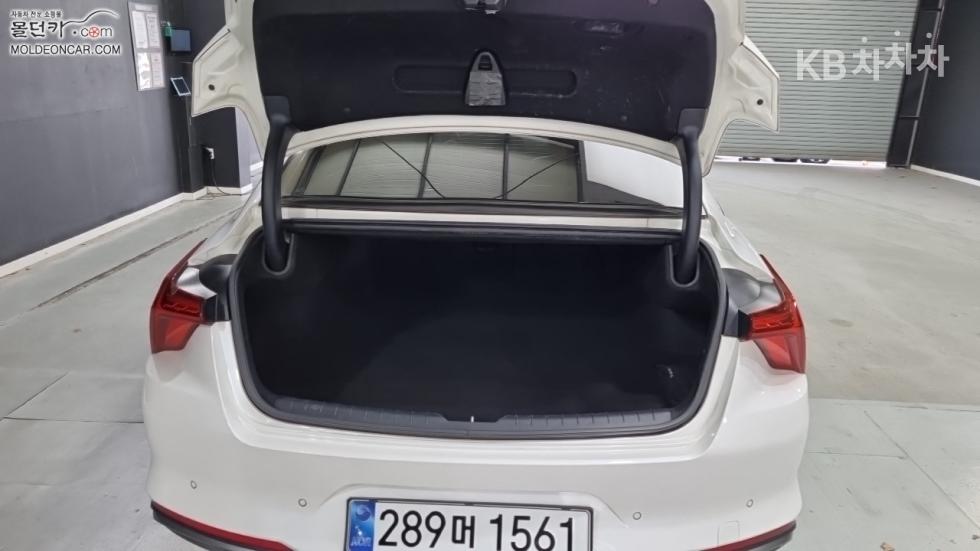 Kia K8 — miniaturë 18