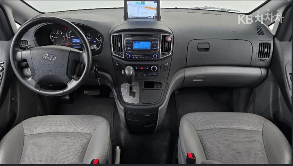 Hyundai Starex — miniaturë 14