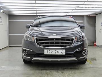 Kia Carnival 7인승 2.2 디젤 리무진 프레지던트 — foto 1
