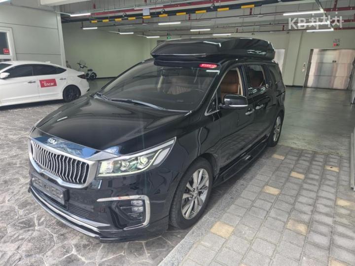 Kia Carnival 9인승 3.3 가솔린 노블레스 스페셜 — foto 1