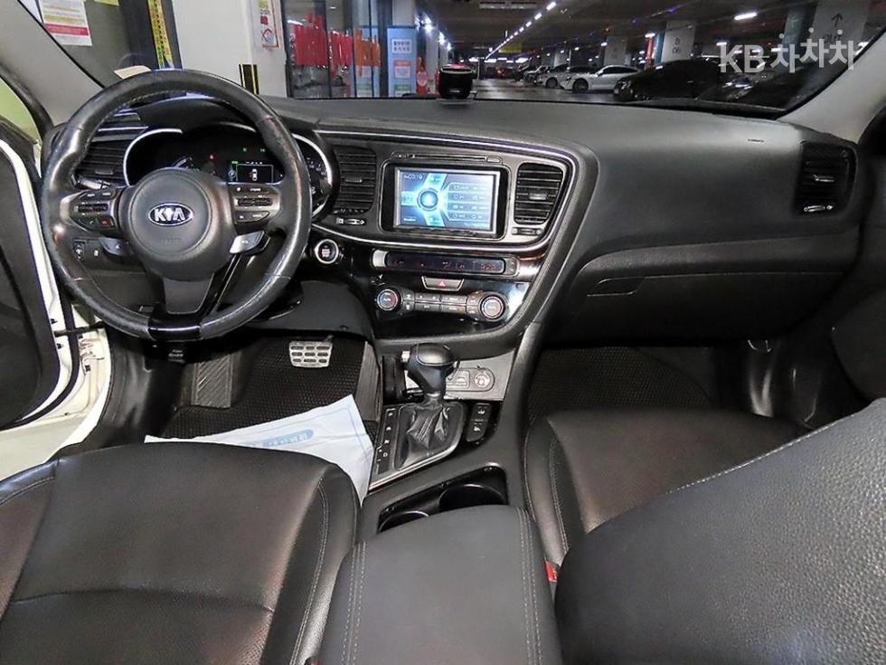 Kia K5 — miniaturë 10