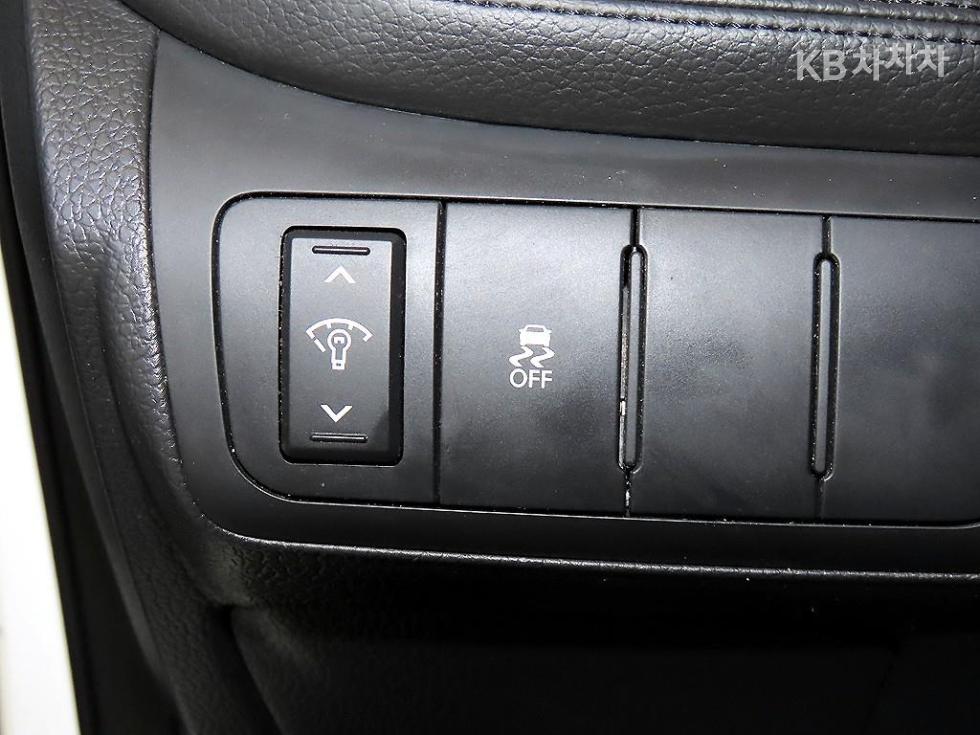 Kia K5 — miniaturë 14