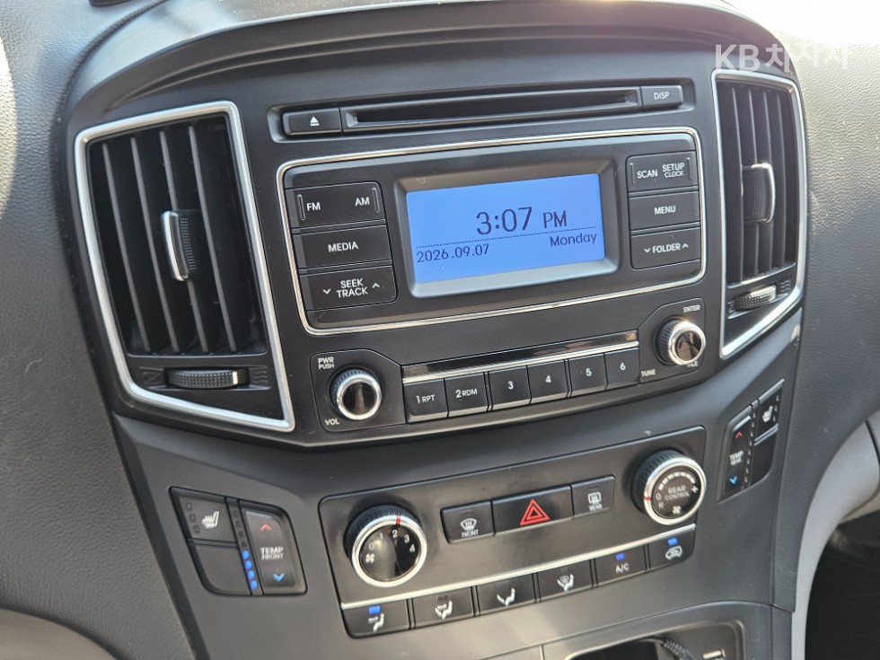 Hyundai Starex — miniaturë 12