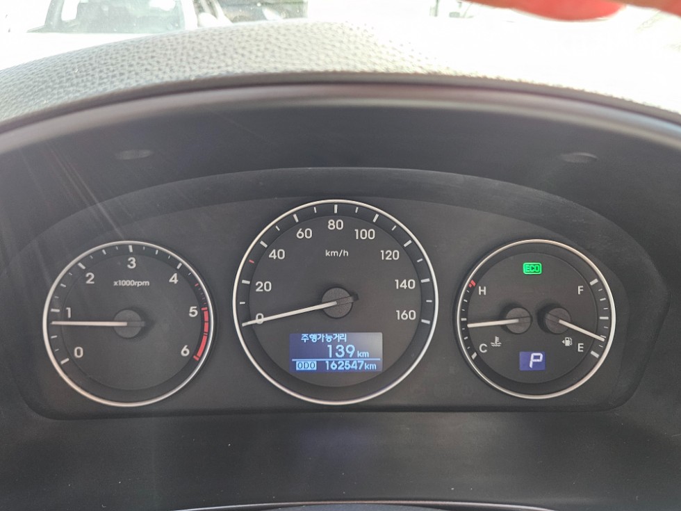 Hyundai Starex — miniaturë 5