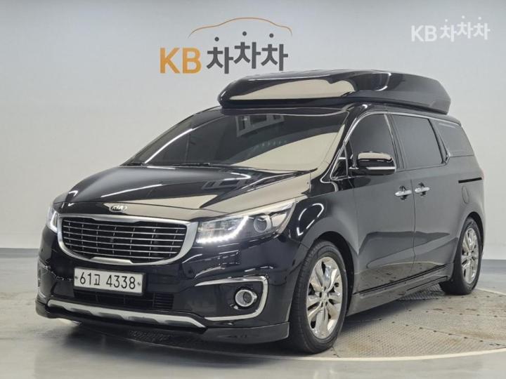 Kia Carnival Hi-Limousine Diesel — foto 1