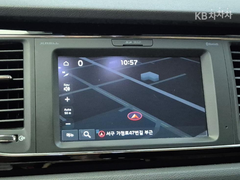 Kia Carnival — miniaturë 14