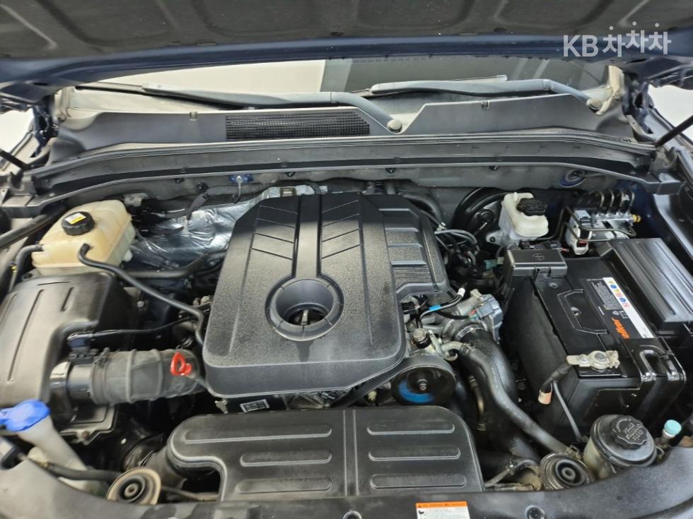 SsangYong Rexton — miniaturë 5