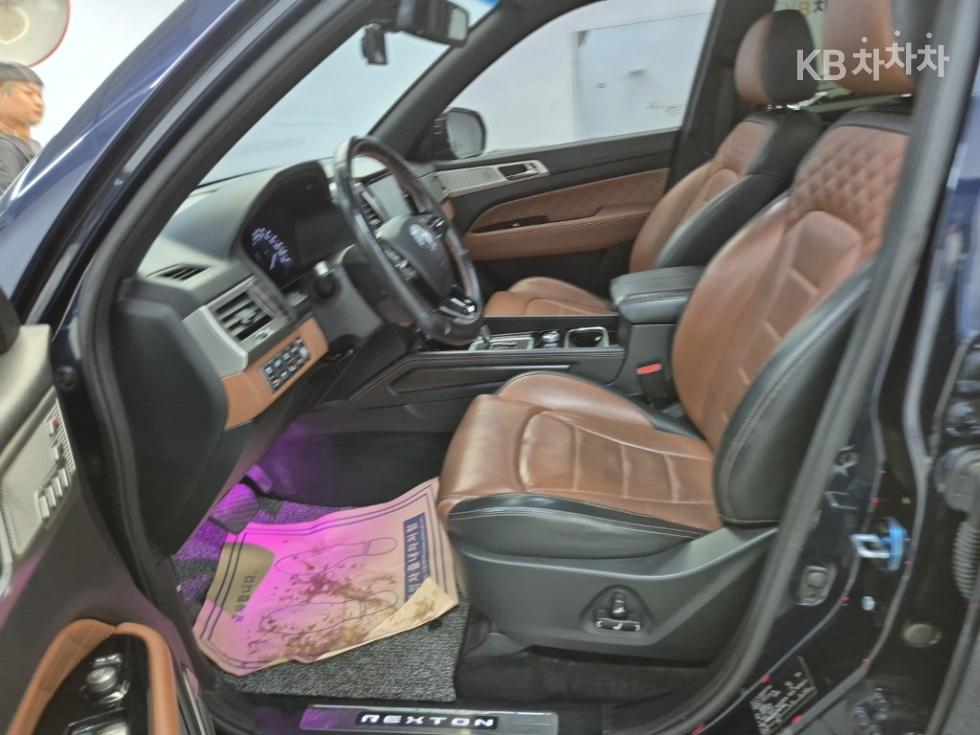 SsangYong Rexton — miniaturë 11