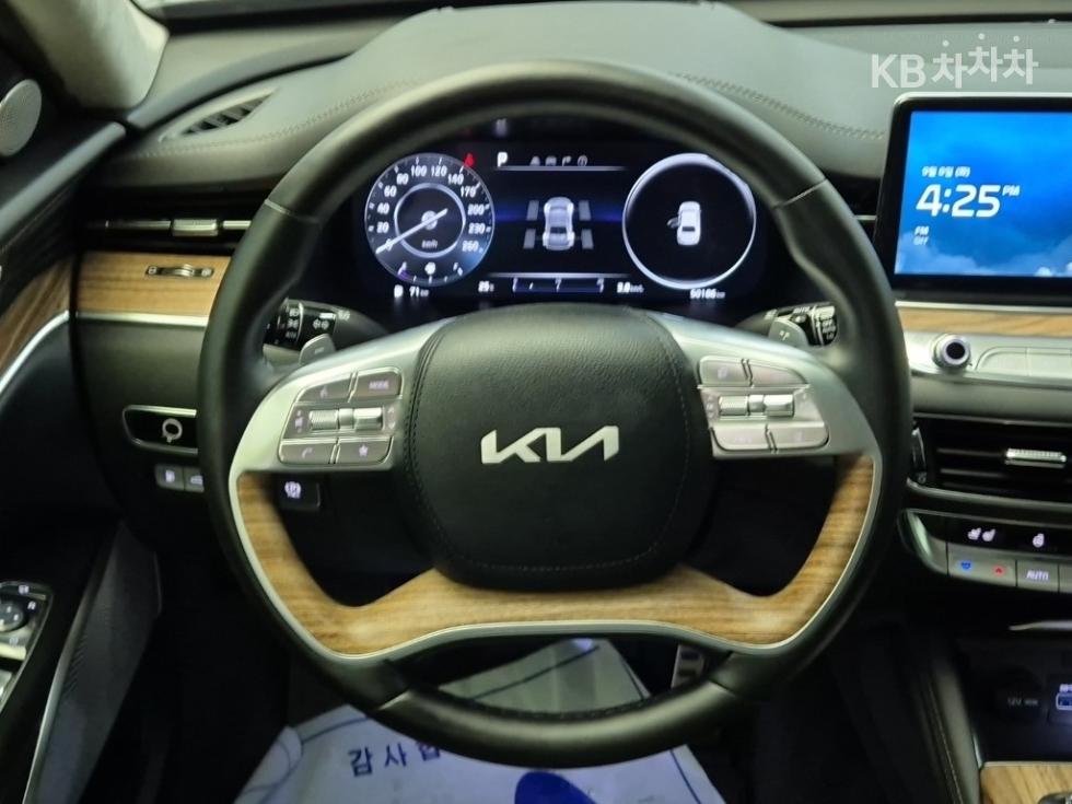 Kia K9 — miniaturë 9