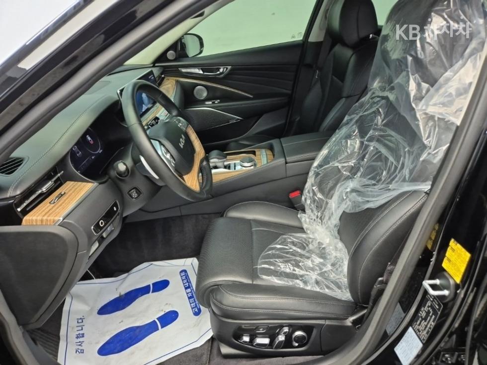 Kia K9 — miniaturë 11