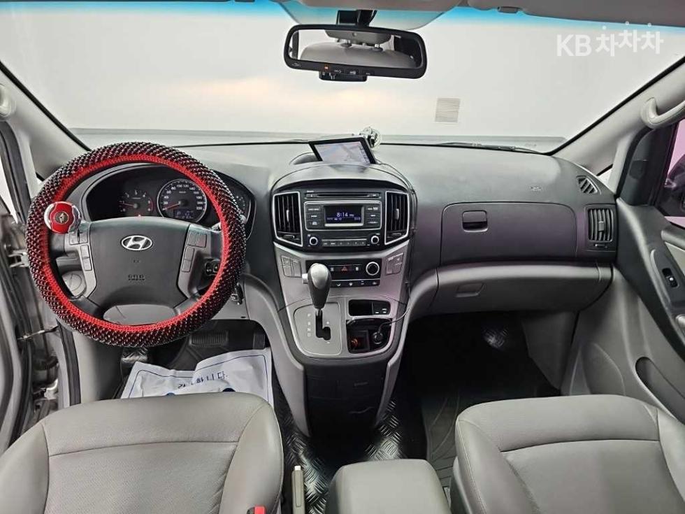 Hyundai Starex — miniaturë 7