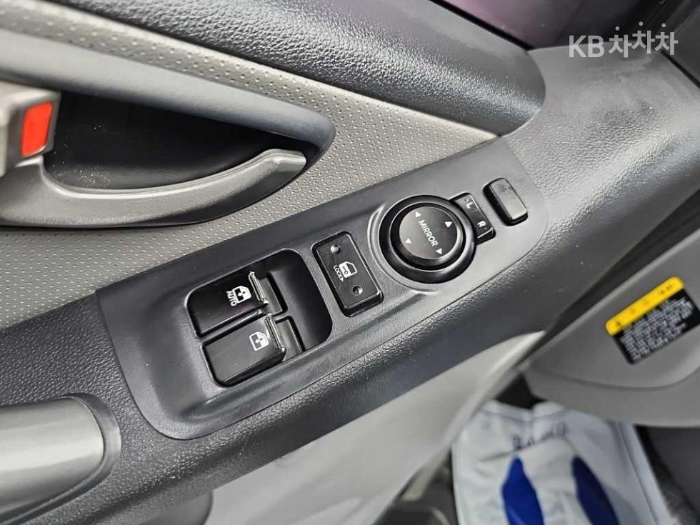 Hyundai Starex — miniaturë 16