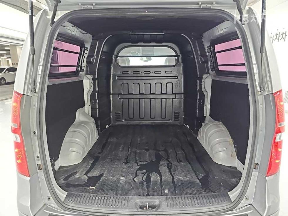 Hyundai Starex — miniaturë 17