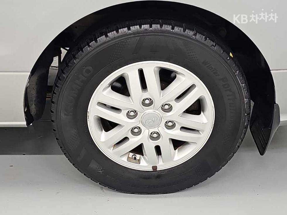 Hyundai Starex — miniaturë 19