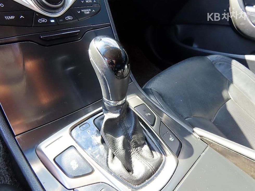 Hyundai Grandeur — miniaturë 11