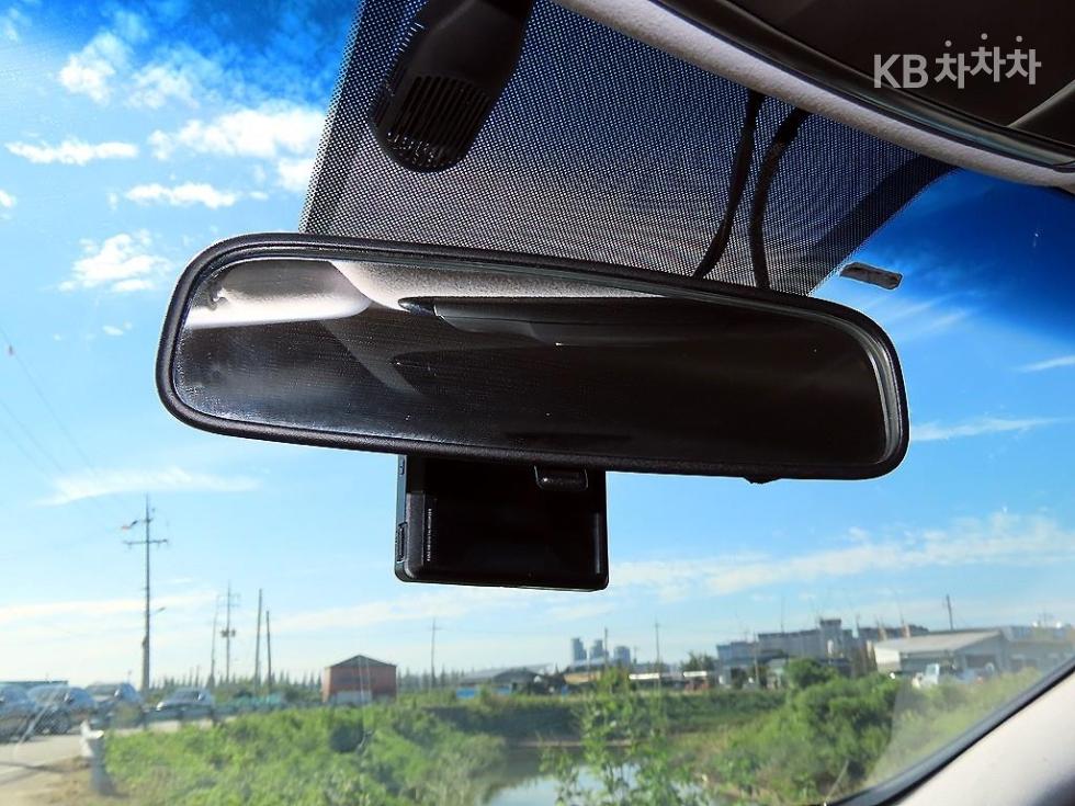 Hyundai Grandeur — miniaturë 12
