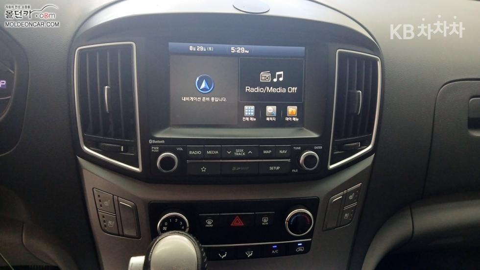Hyundai Starex — miniaturë 12