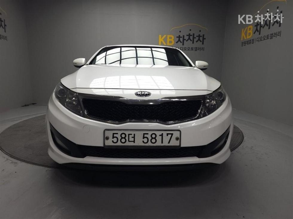 Kia K5 — miniaturë 3