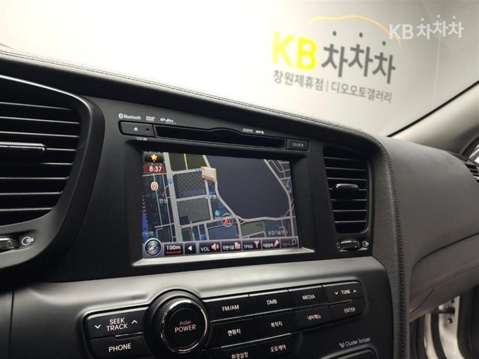 Kia K5 — miniaturë 8