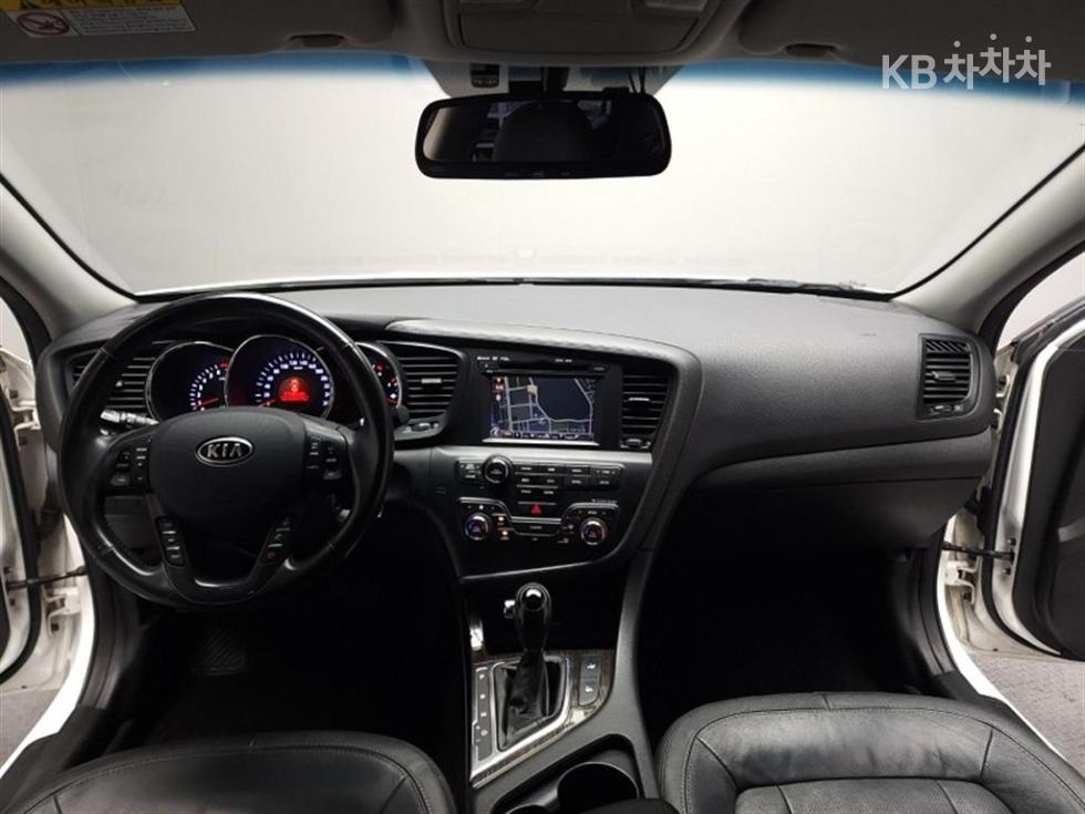 Kia K5 — miniaturë 17