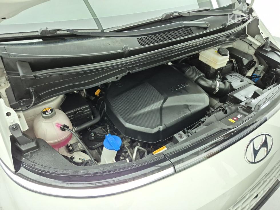 Hyundai Staria — miniaturë 6