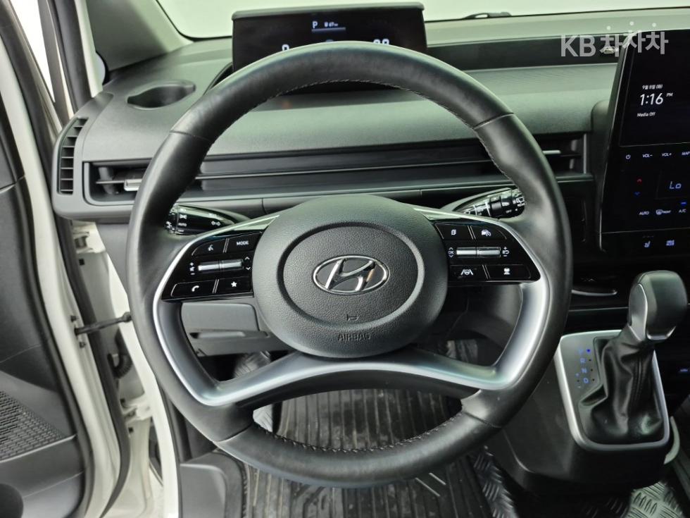 Hyundai Staria — miniaturë 9