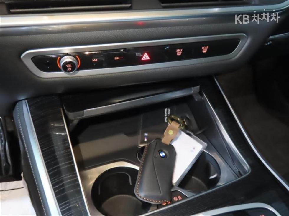 BMW X5 — miniaturë 7