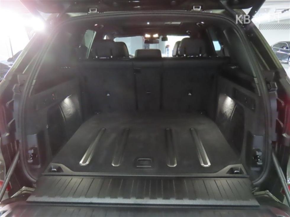 BMW X5 — miniaturë 18