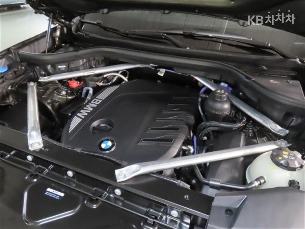 BMW X5 — miniaturë 20
