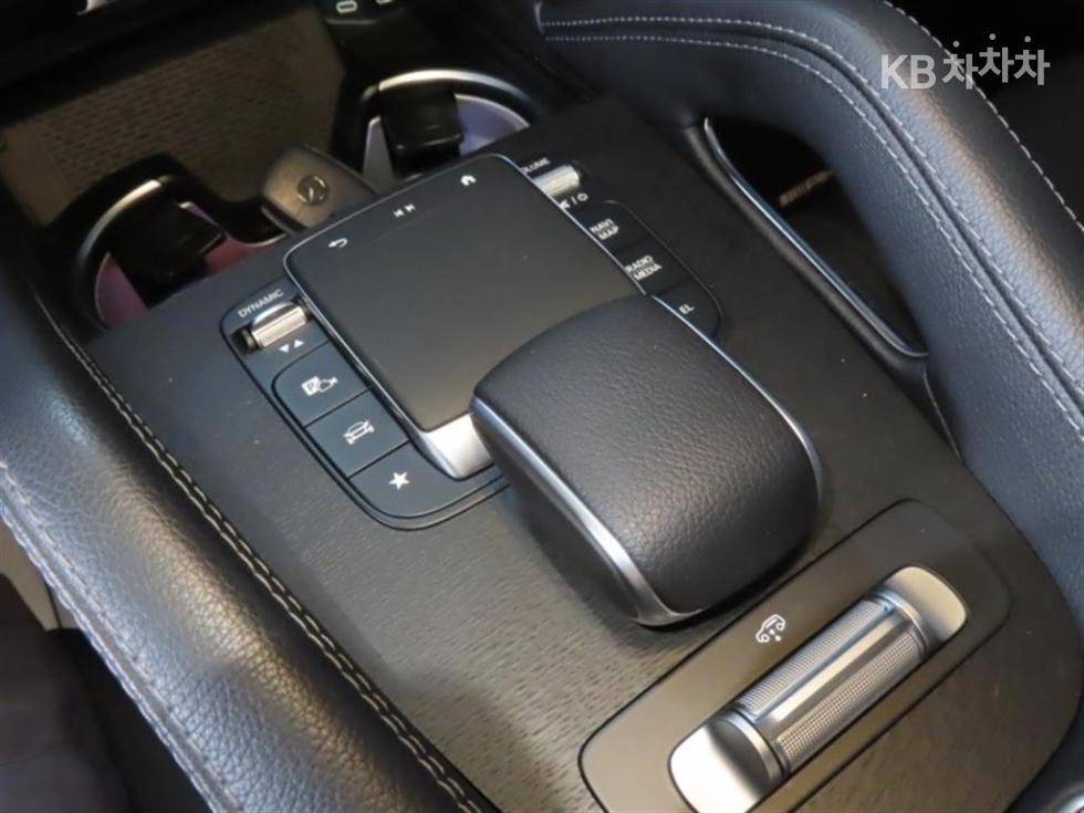 Mercedes-Benz GLE — miniaturë 6