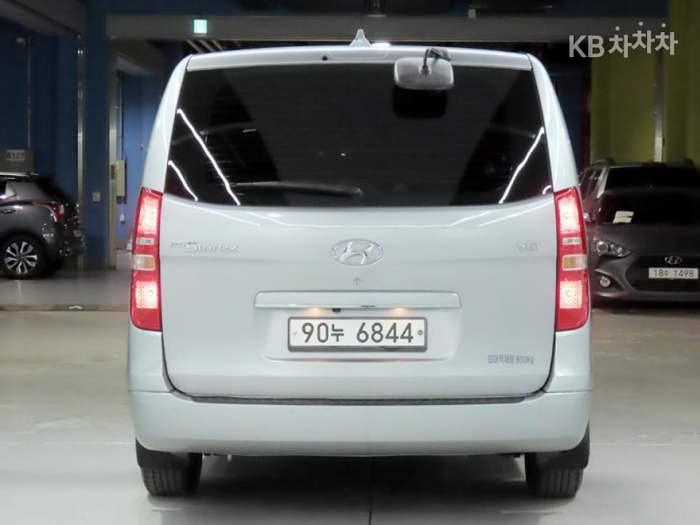 Hyundai Starex — miniaturë 3