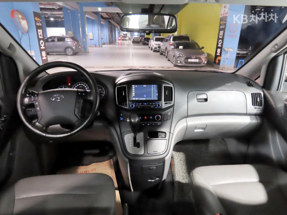 Hyundai Starex — miniaturë 5