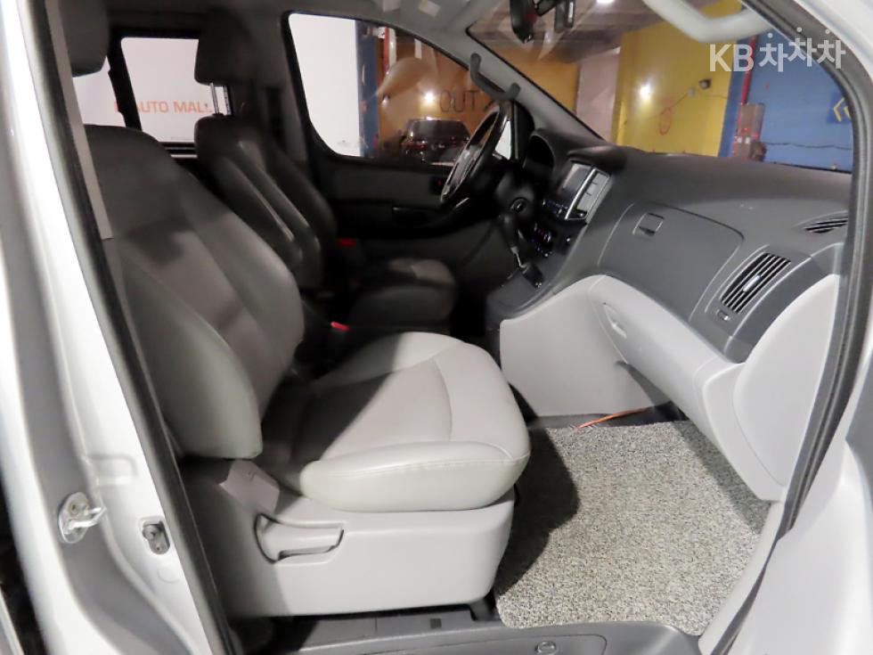 Hyundai Starex — miniaturë 8