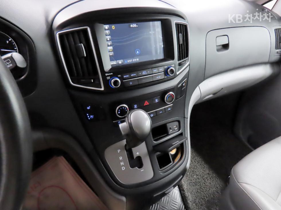 Hyundai Starex — miniaturë 11