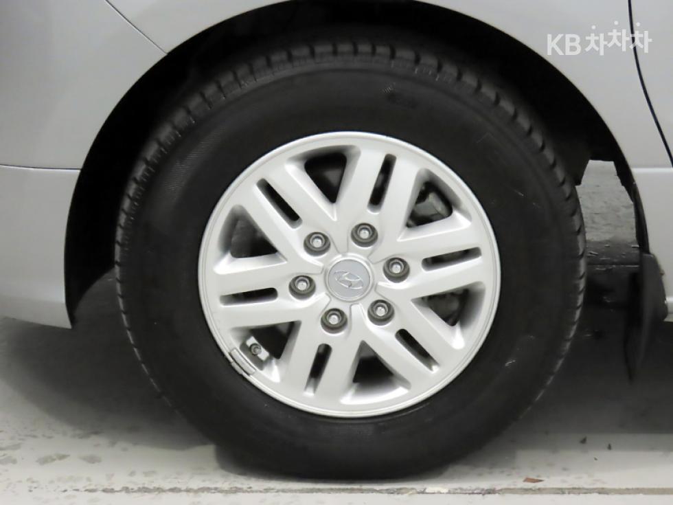 Hyundai Starex — miniaturë 20
