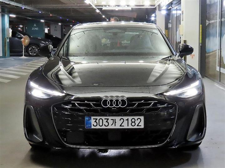 Audi A6 — miniaturë 2