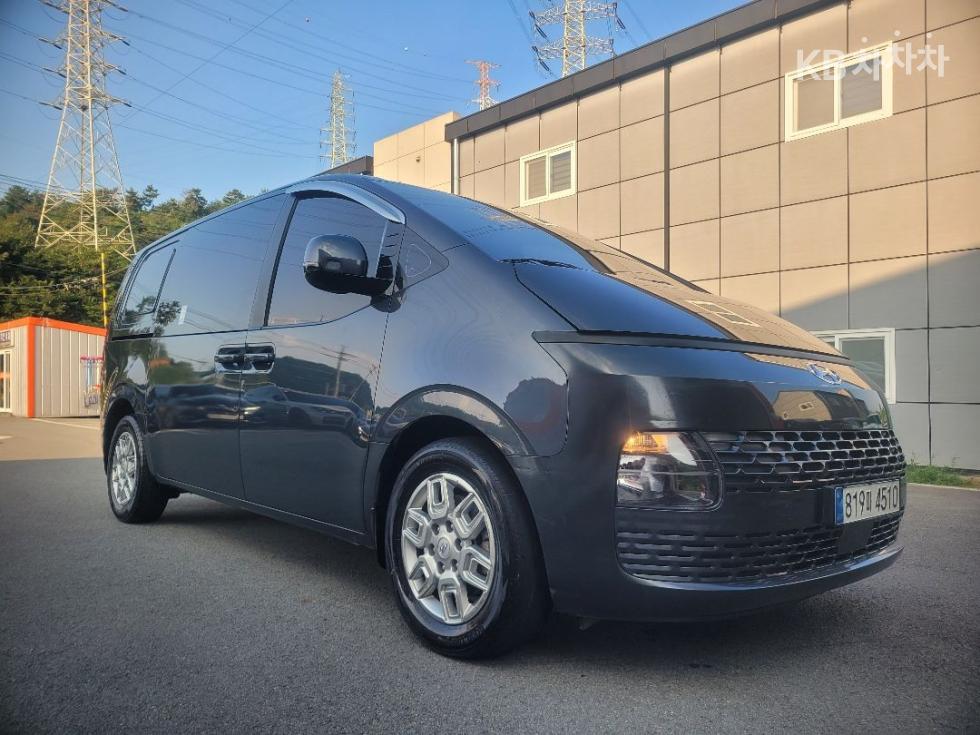 Hyundai Staria — miniaturë 2