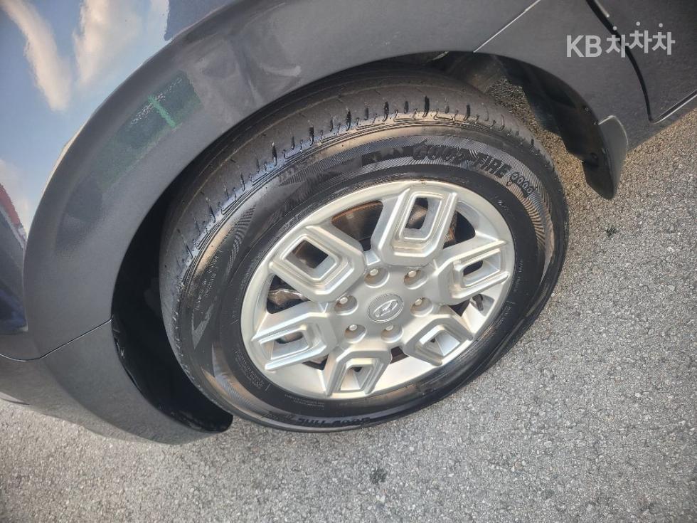 Hyundai Staria — miniaturë 6