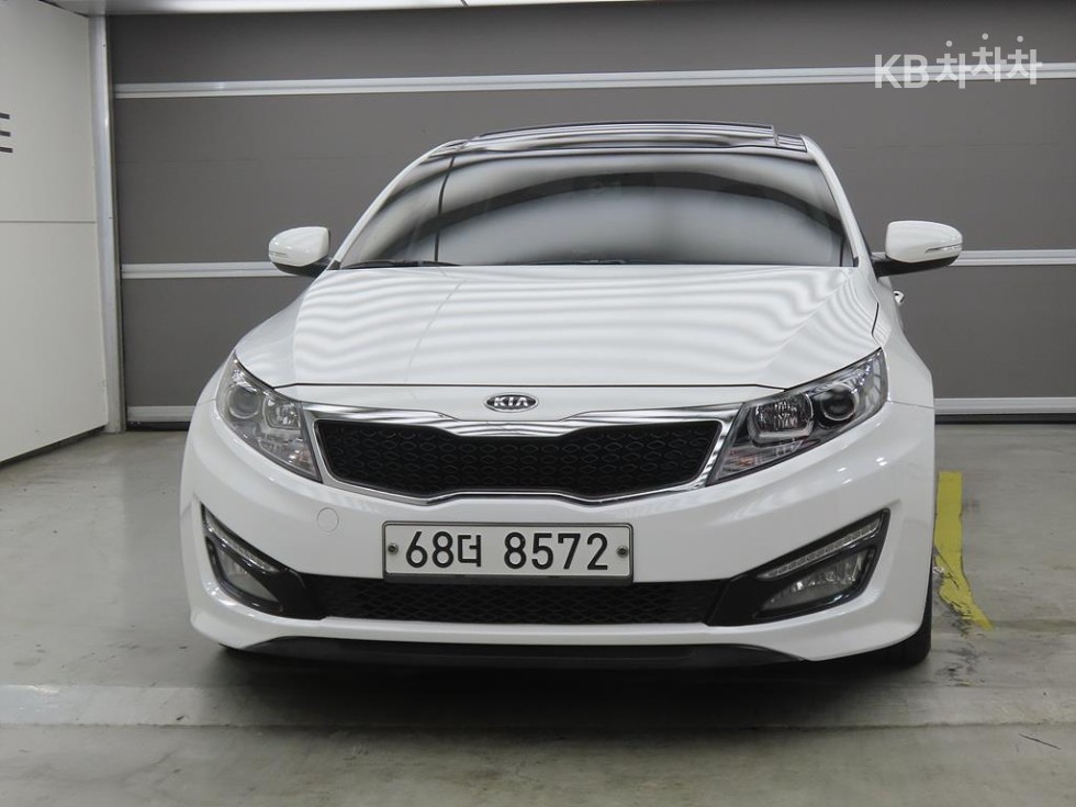 Kia K5 — miniaturë 2