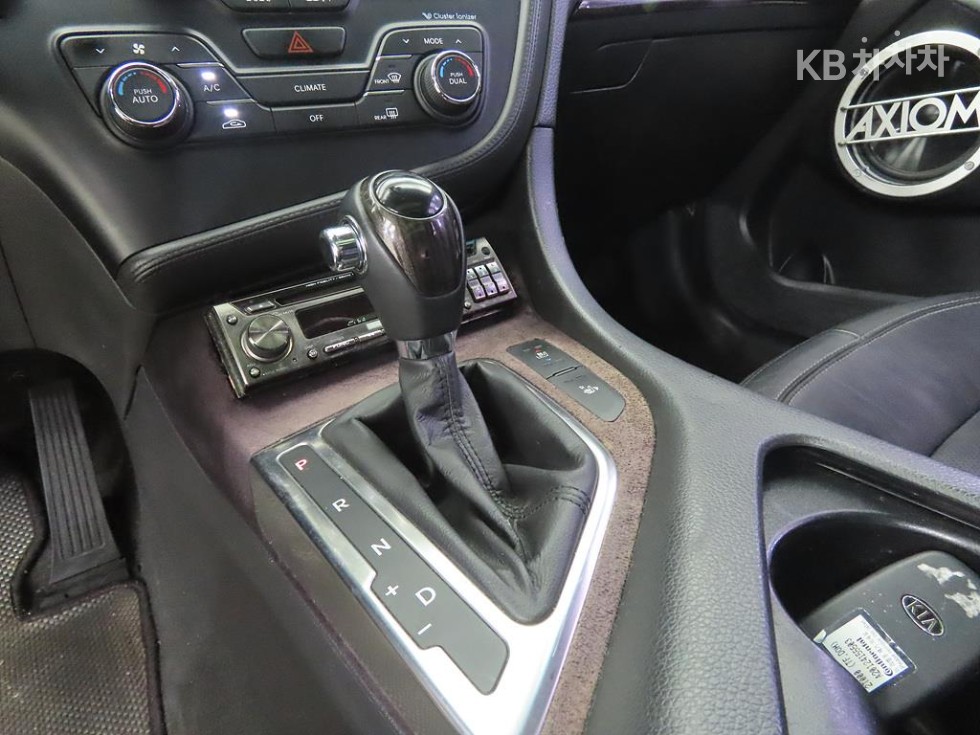 Kia K5 — miniaturë 11