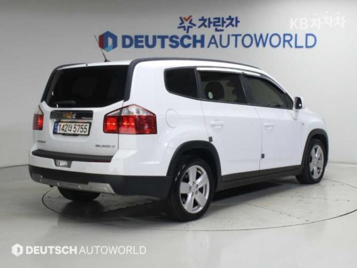 Chevrolet Orlando — miniaturë 2