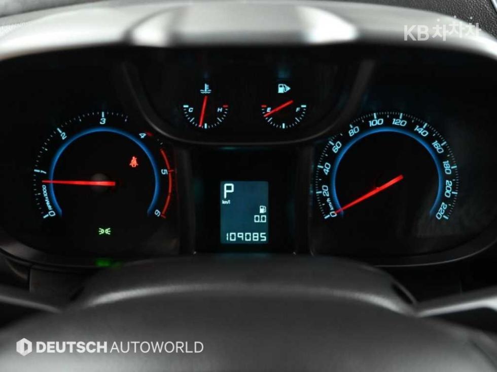 Chevrolet Orlando — miniaturë 8