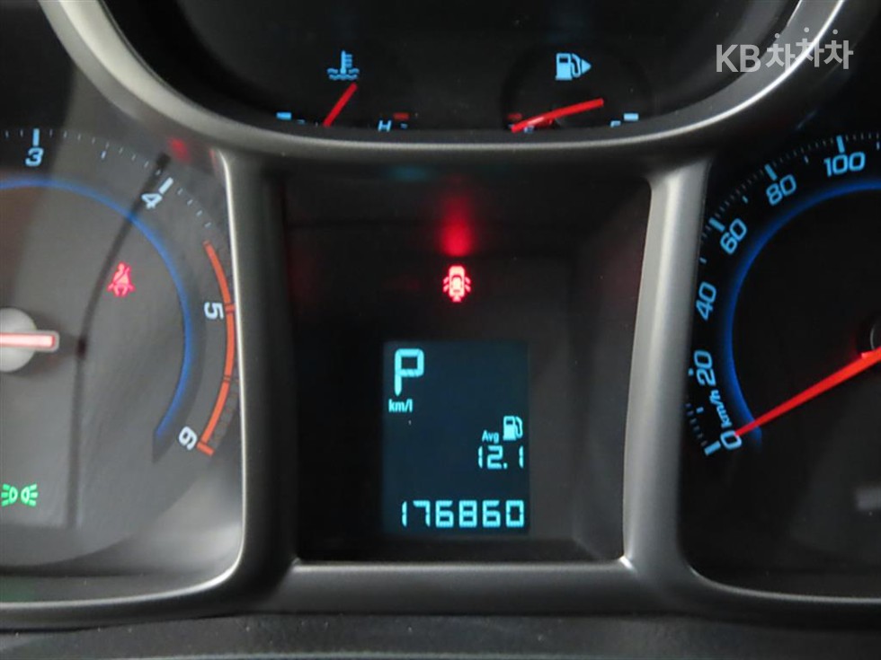 Chevrolet Orlando — miniaturë 8