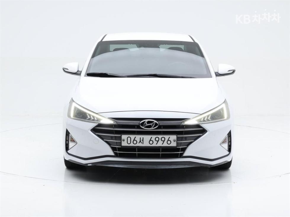 Hyundai Avante — miniaturë 2
