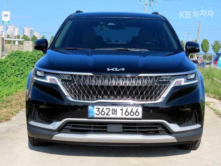 Kia Carnival D2.2 9인승 프레스티지 — foto 1