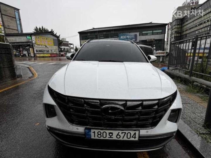 Hyundai Tucson Inspiration 2WD — foto 1