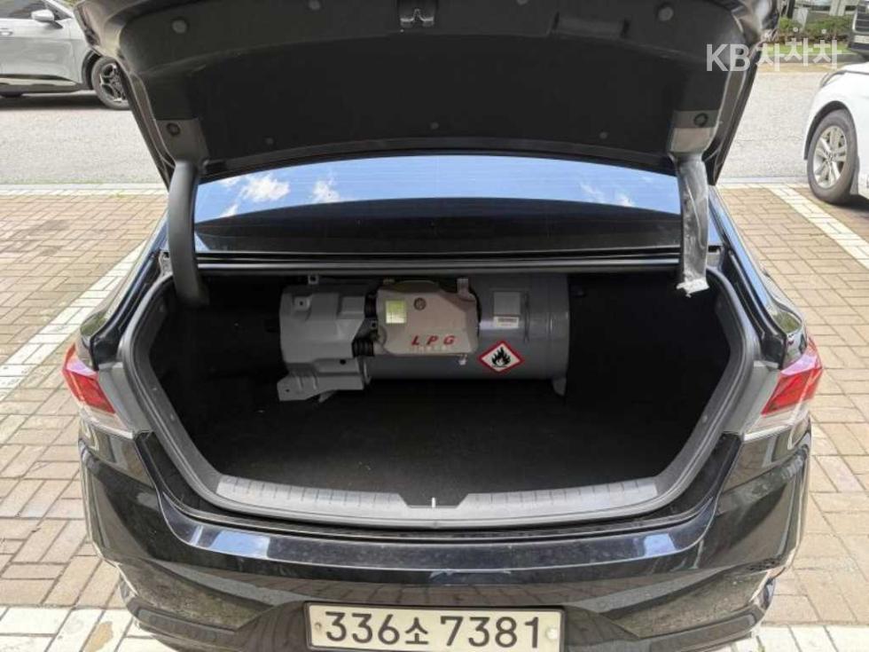 Hyundai Sonata — miniaturë 17