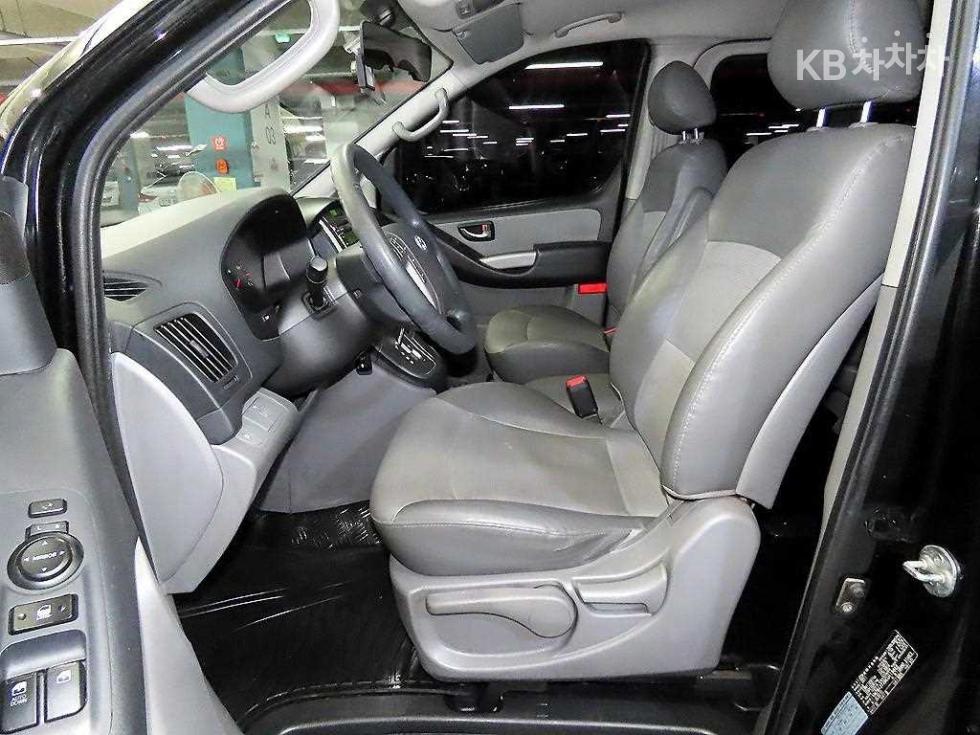 Hyundai Starex — miniaturë 6