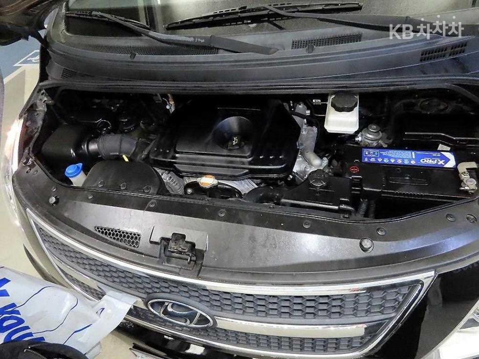 Hyundai Starex — miniaturë 15